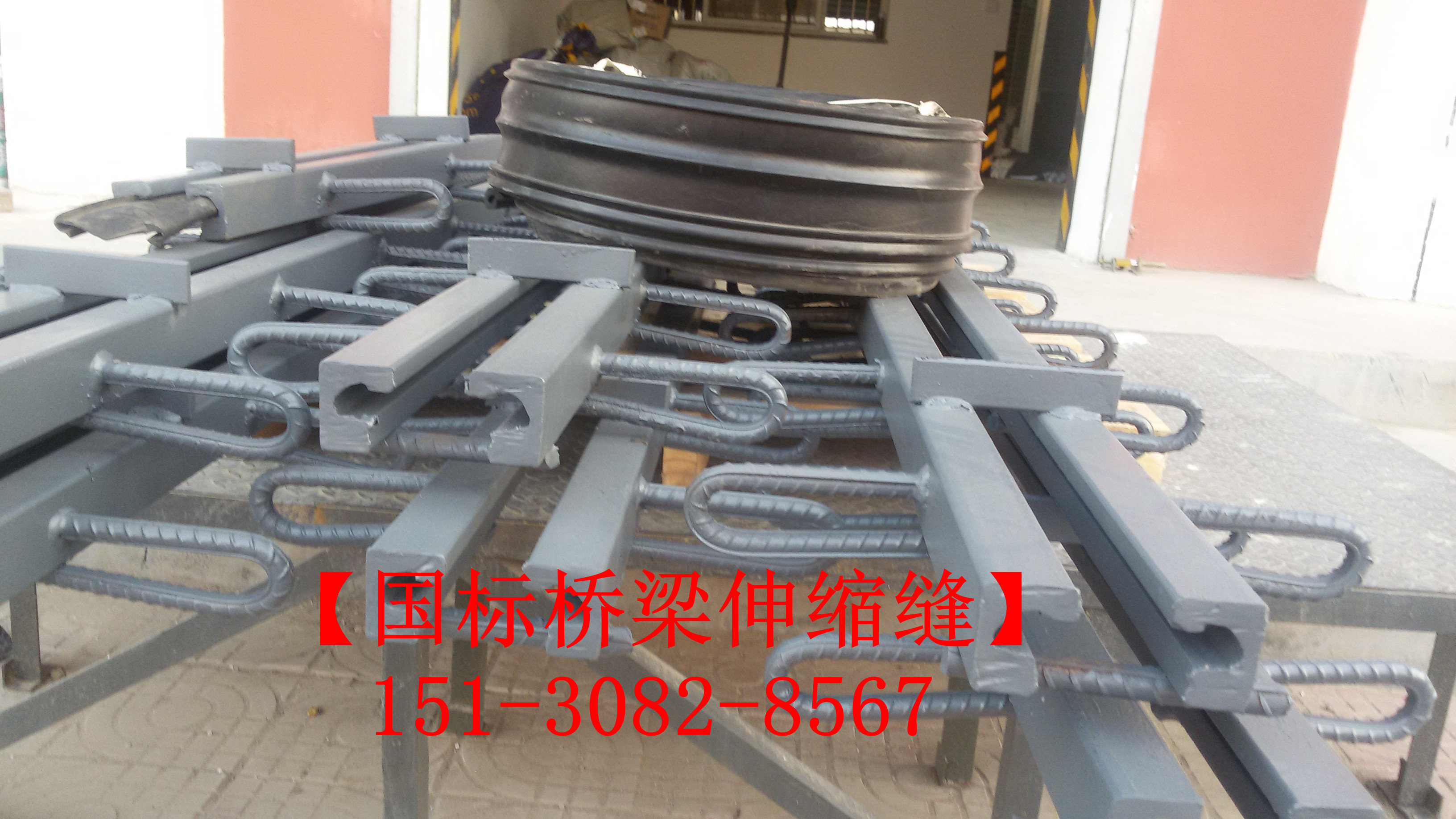 良品橋梁伸縮縫裝置的施工安裝和維護
