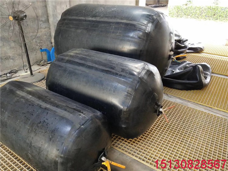 【管道封堵氣囊】-*種能夠快速截?cái)喙艿浪鞯拈]水工具4